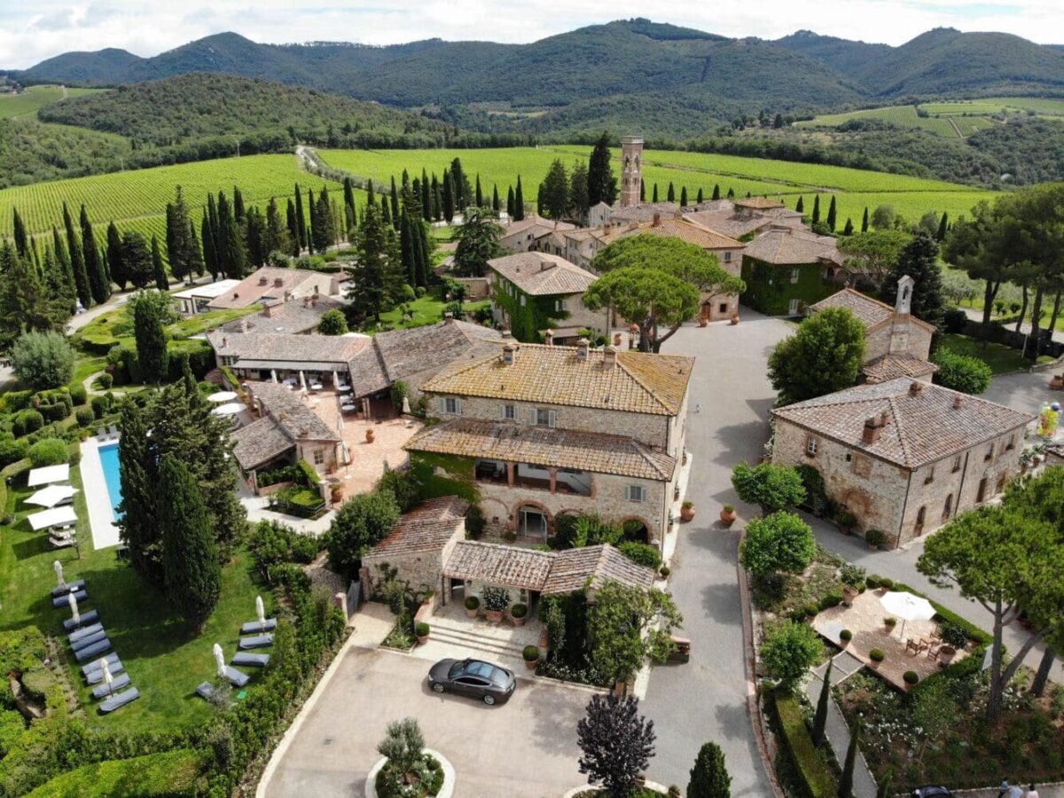Destination wedding Italy, Borgo San Felice
