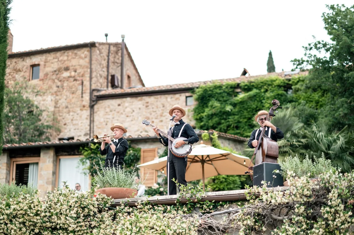 Jazz band performing at Castello Di Vicarello wedding venue.
