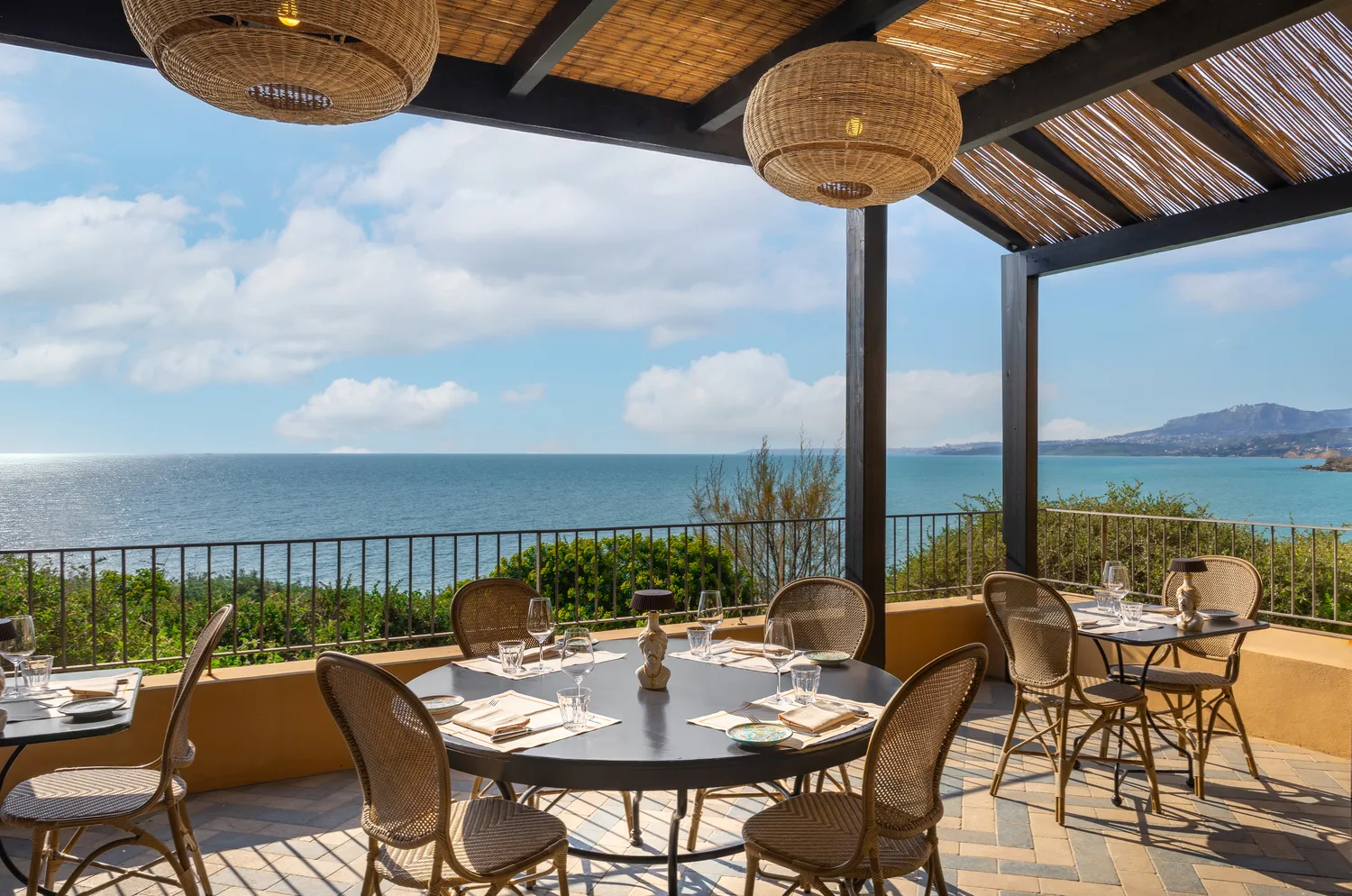 Oceanfront dining at Verdura Resort in Sicily, perfect for a destination wedding.