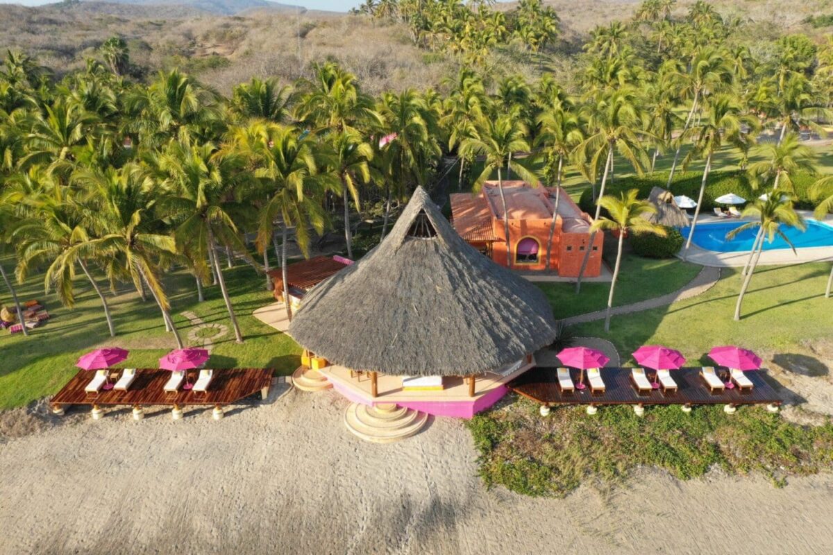 Destination wedding Mexico, Las Alamandas