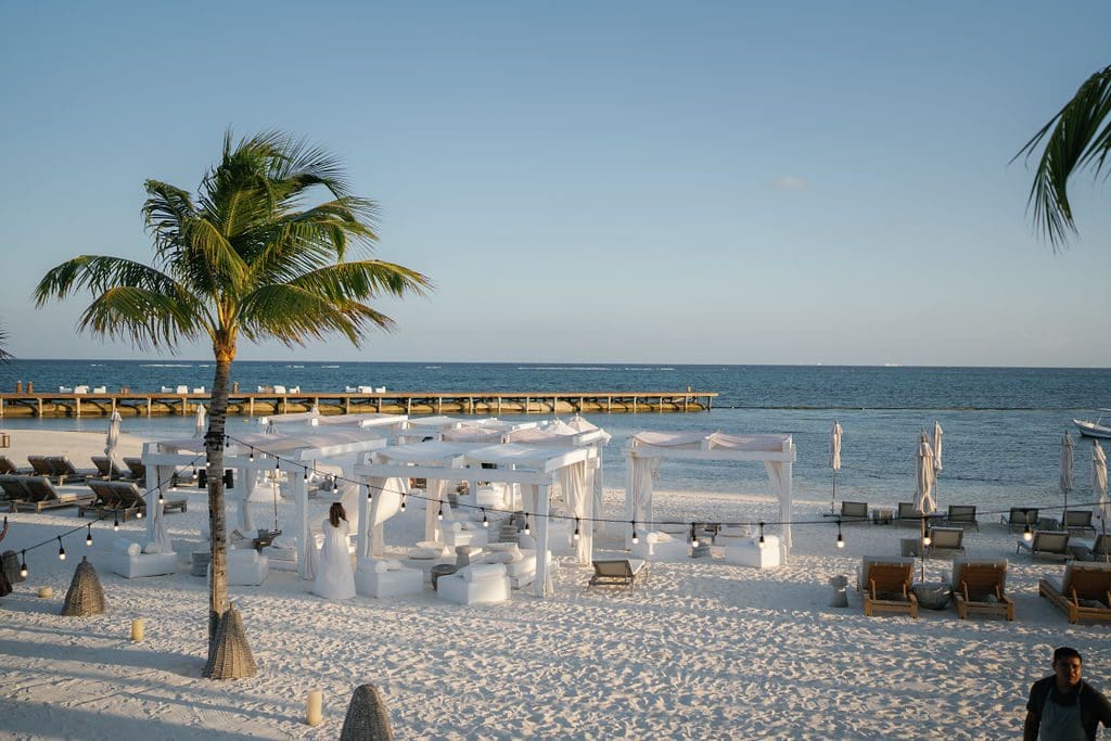 Destination wedding Mexico, Etereo Auberge Resorts Collection