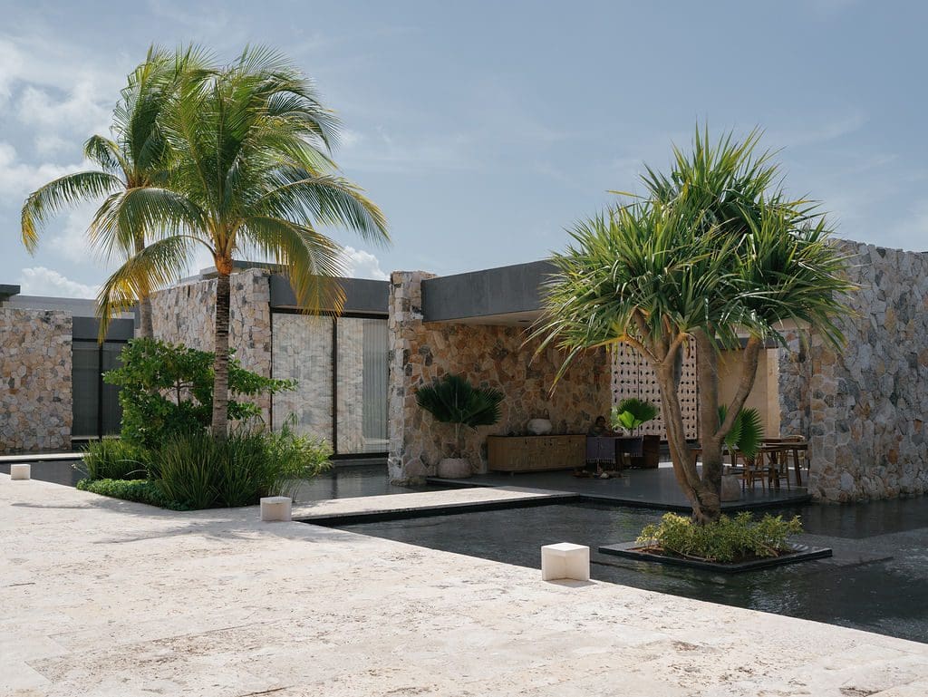 Destination wedding Mexico, Etereo Auberge Resorts Collection