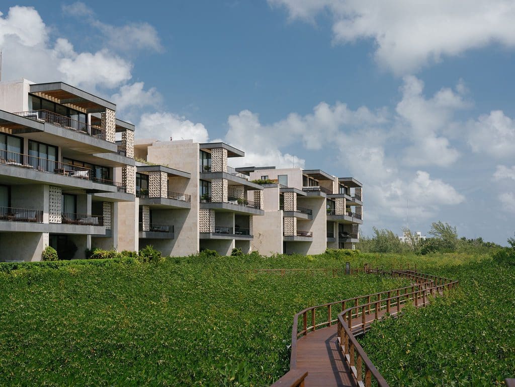 Destination wedding Mexico, Etereo Auberge Resorts Collection