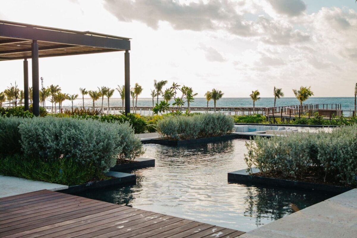 Destination wedding Mexico, Etereo Auberge Resorts Collection