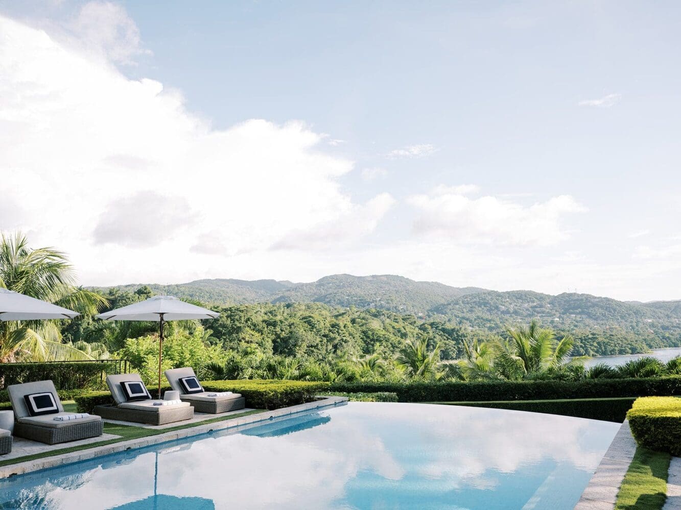 Destination wedding Jamaica, Round Hill Hotel & Villas