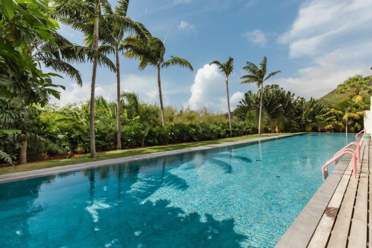 Caribbean Weddings, Tropical Hotel