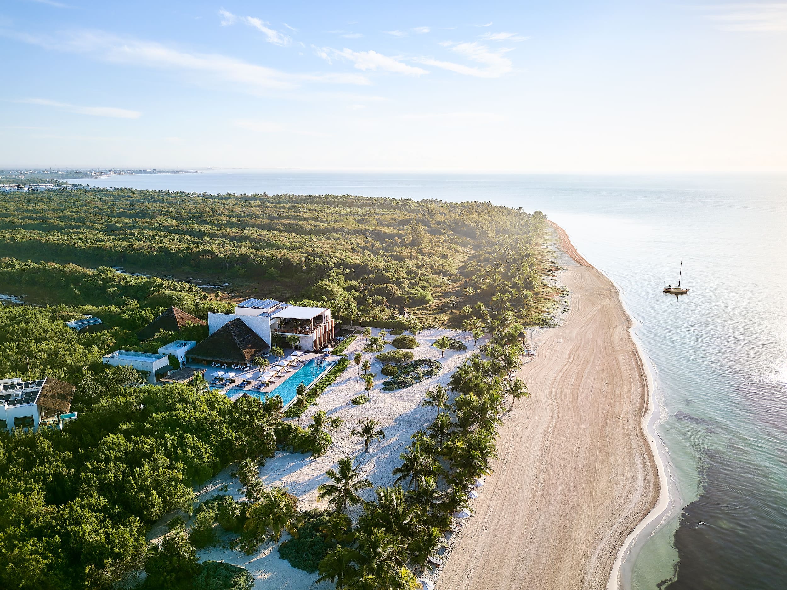 Aerial view of Chablé Maroma beach resort, ideal for weddings and honeymoons