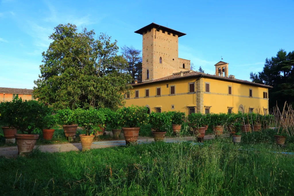 Destination wedding in Italy, Florence, Castello del Monsignor