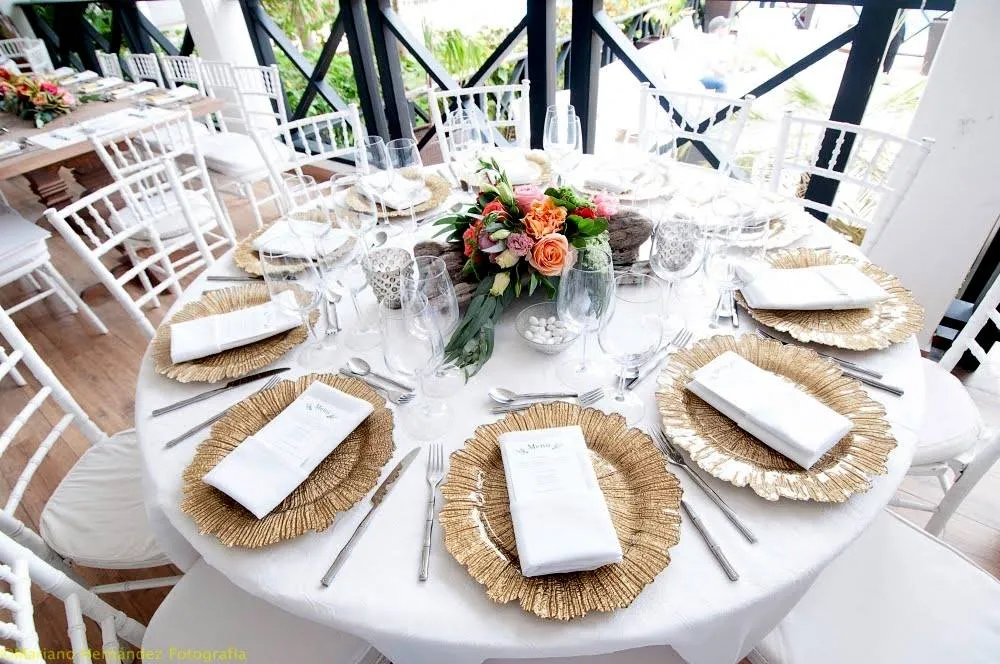 Elegant Dominican Republic wedding reception table setting at Boutique Hotel Casa Hemingway.