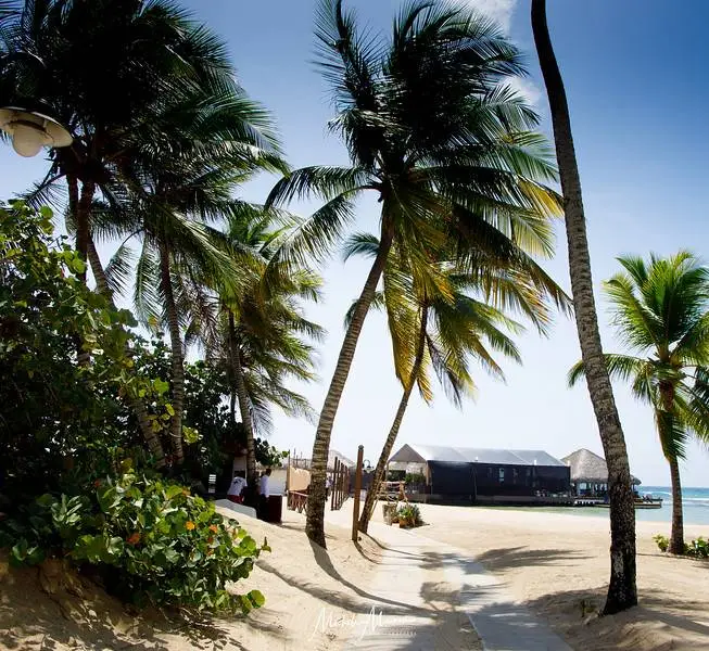 Path to beachfront restaurant at Casa Hemingway, Dominican Republic. Perfect for a destination wedding.