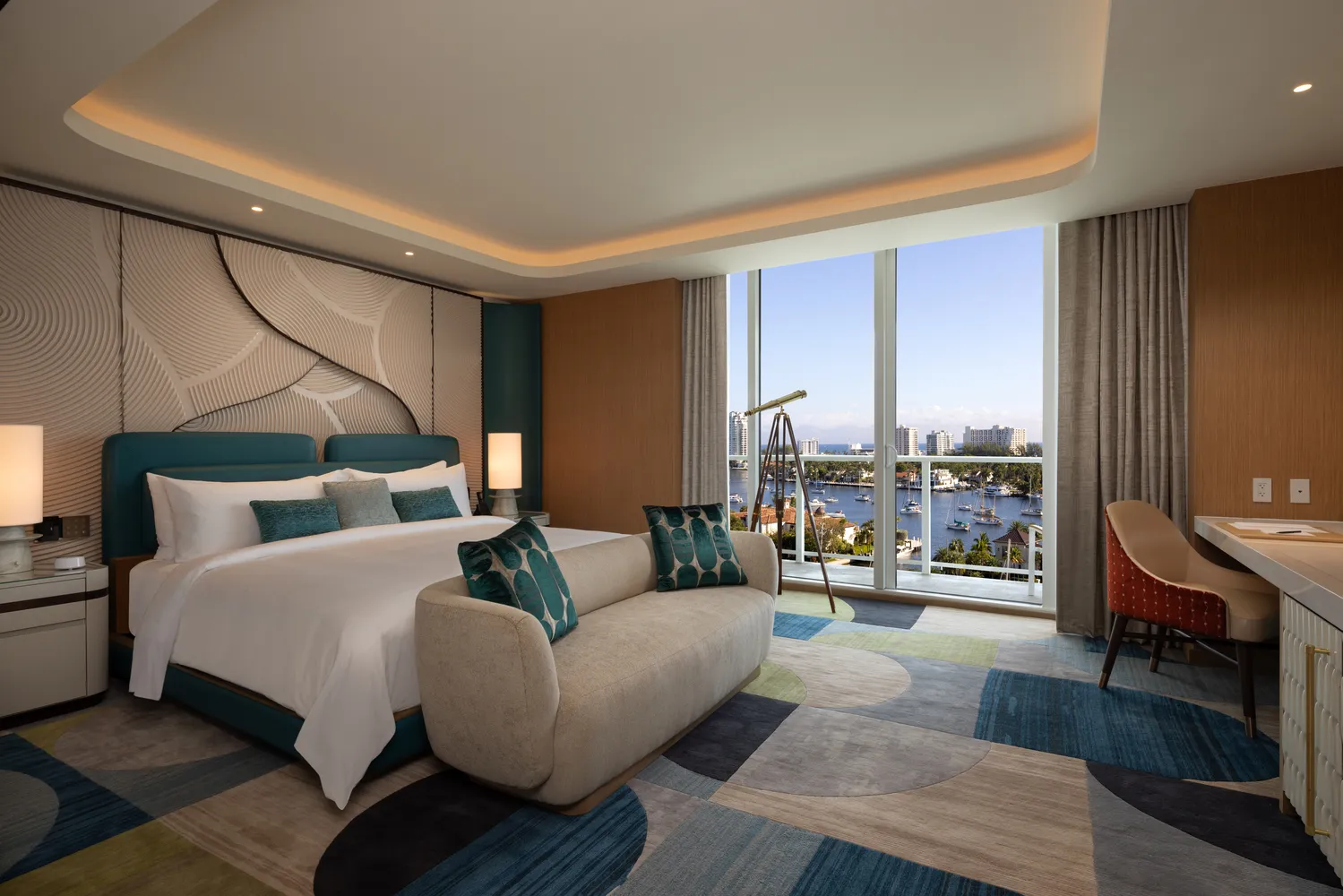 Luxurious room with ocean view at Pier Sixty-Six, Fort Lauderdale wedding venue